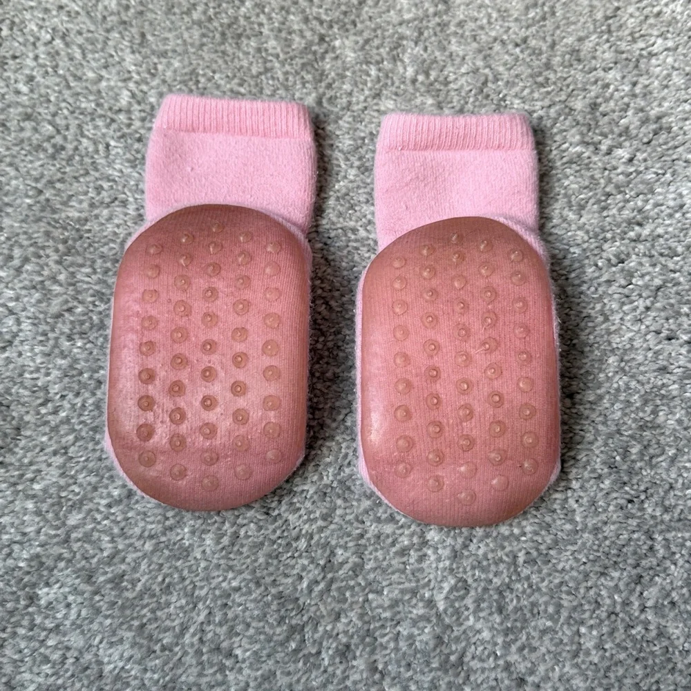 Hanna Andersson- Baby Swedish Grip Sock Slipper, Pink, size 5/7